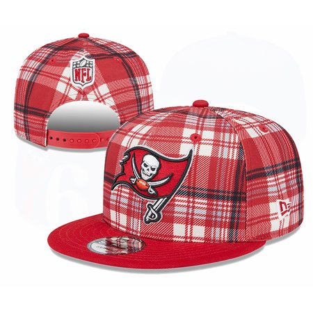 Tampa Bay Buccaneers Snapback Hat